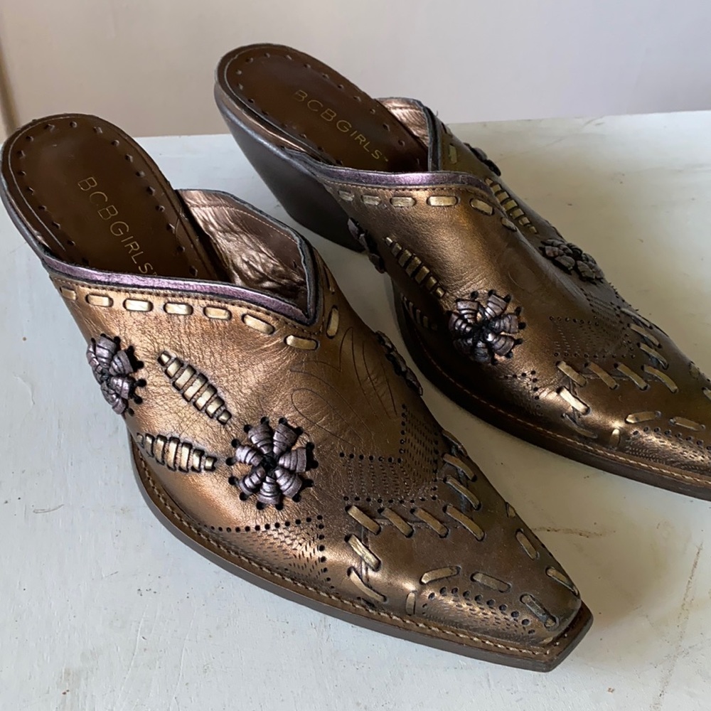 BCBG  Bronze Pointed Toe western Mules size 6